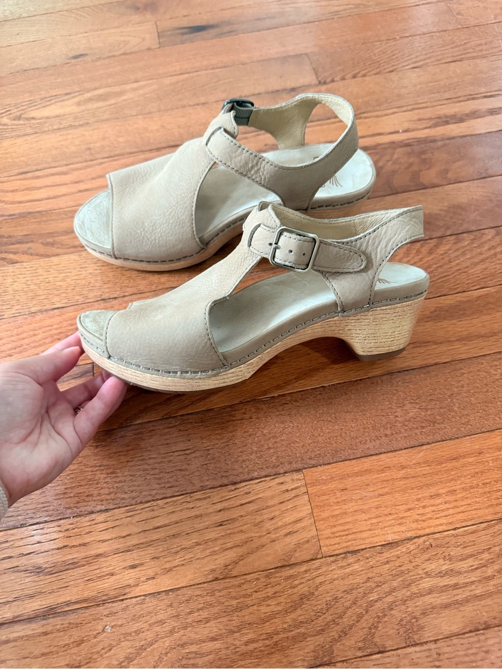 Dansko Laverne Peep Toe Heel Sandals size 37